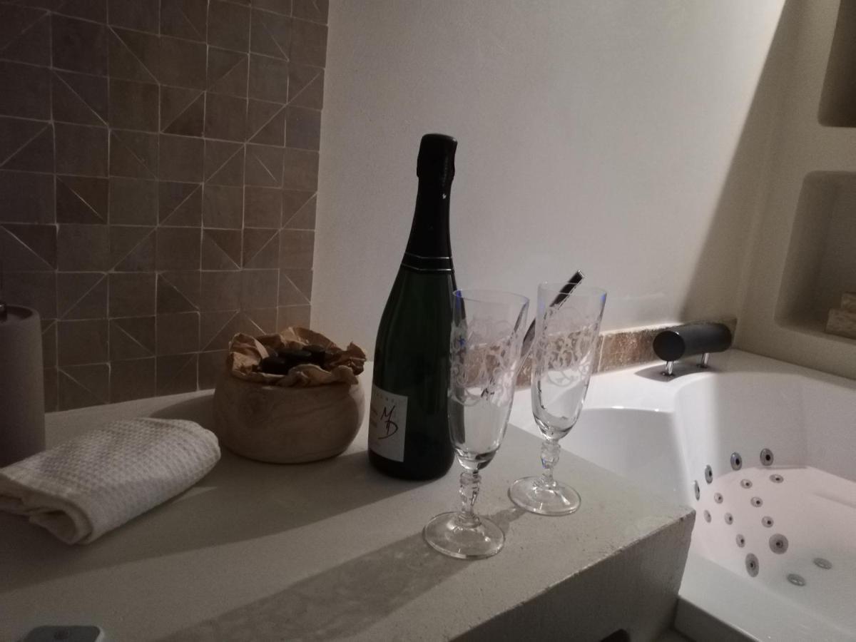 L'Autre Perle, Balneo En Supplement, Le Clos Des Perles Tourtour Ngoại thất bức ảnh